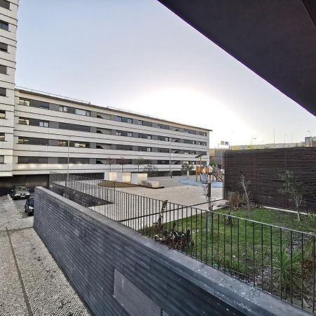 Апартаменты Bridge View With Balcony Сакавен Экстерьер фото